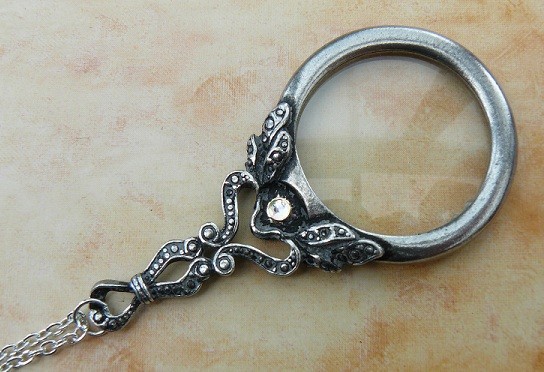 Victorian Style Hand Held Magnifying Glass